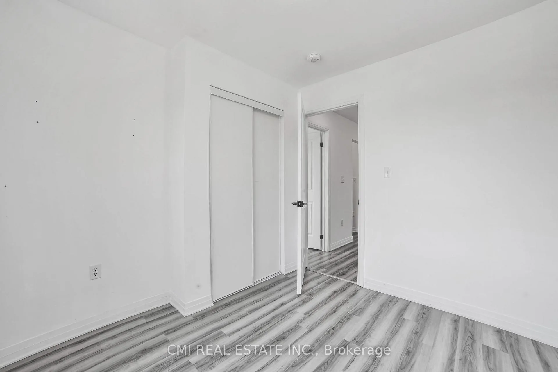 Photo 23 of 79 Gateland Drive, Barrie, Painswick South — HOMEH