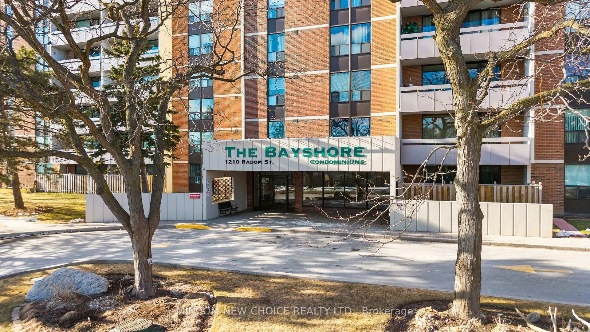 Photo 1 of Unit 1208, 1210 Radom Street, Pickering, Bay Ridges — HOMEH