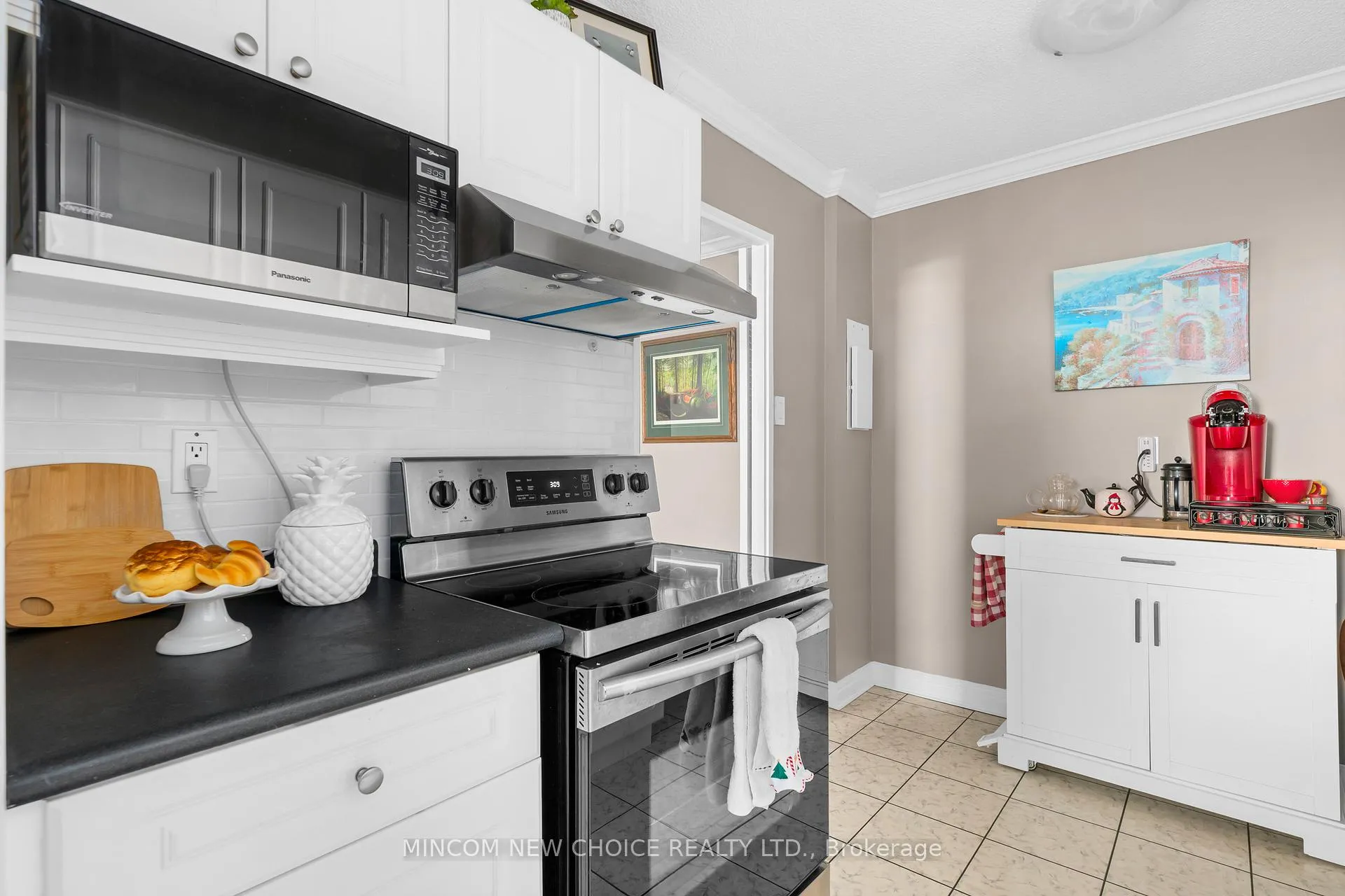 Photo 12 of Unit 1208, 1210 Radom Street, Pickering, Bay Ridges — HOMEH
