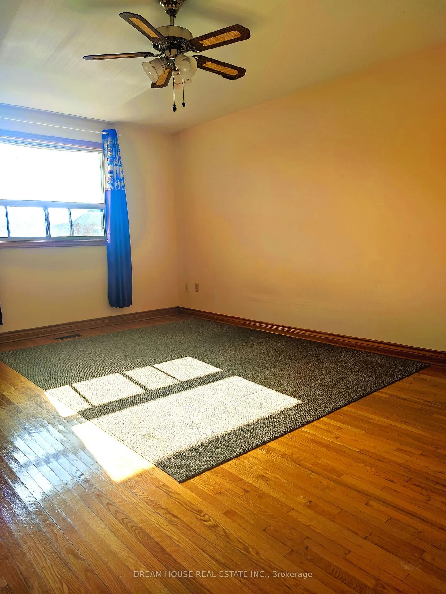 Photo 8 of Unit Main, 176 Conlins Road, Scarborough, Highland Creek — HOMEH