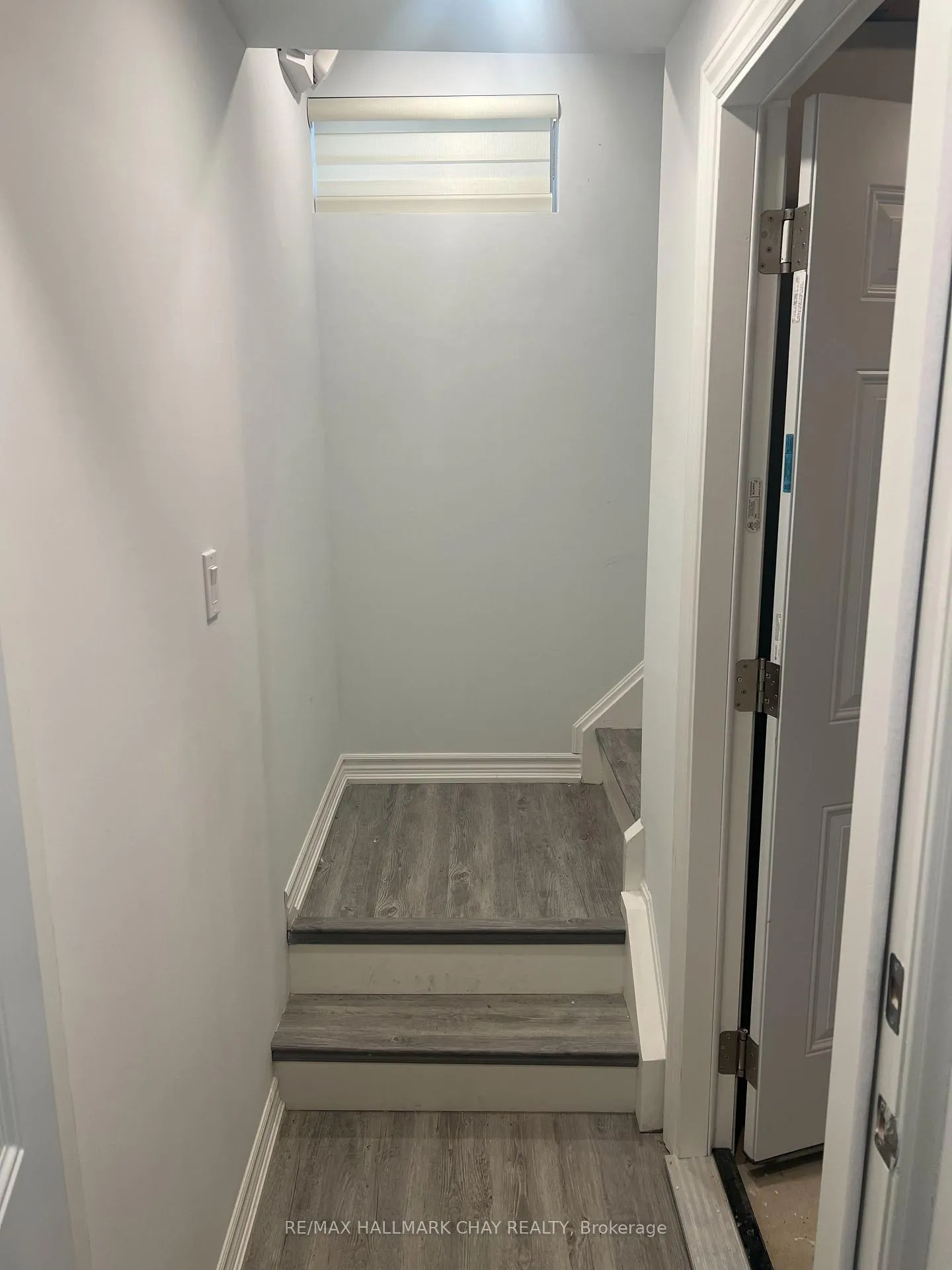 Photo 5 of Unit Basement, 54 Nimrod Crescent, Brampton, Westgate — HOMEH