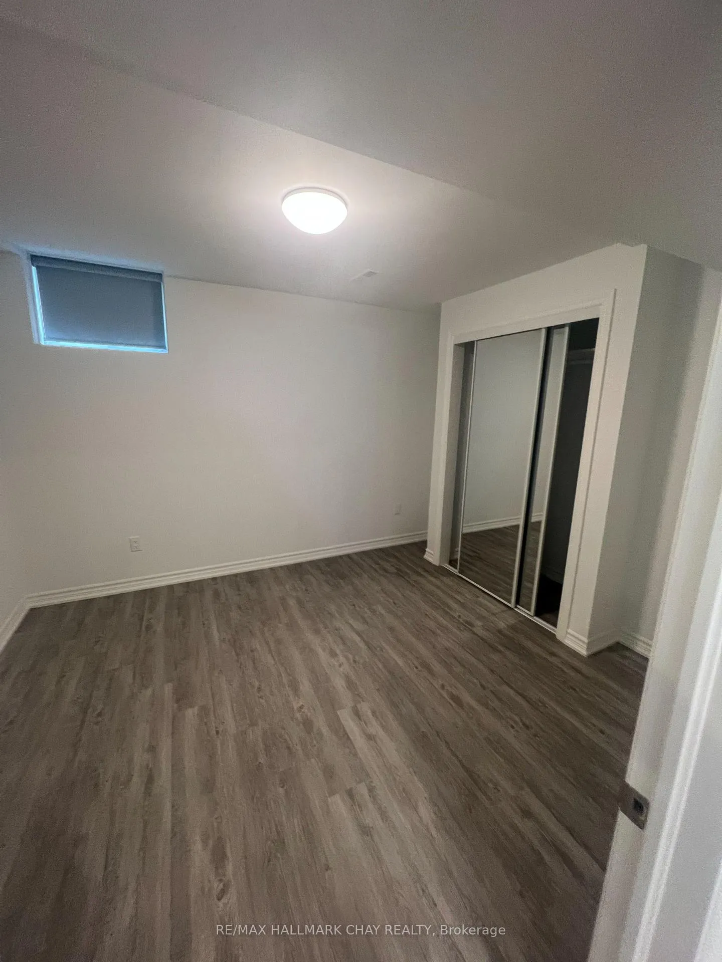 Photo 11 of Unit Basement, 54 Nimrod Crescent, Brampton, Westgate — HOMEH