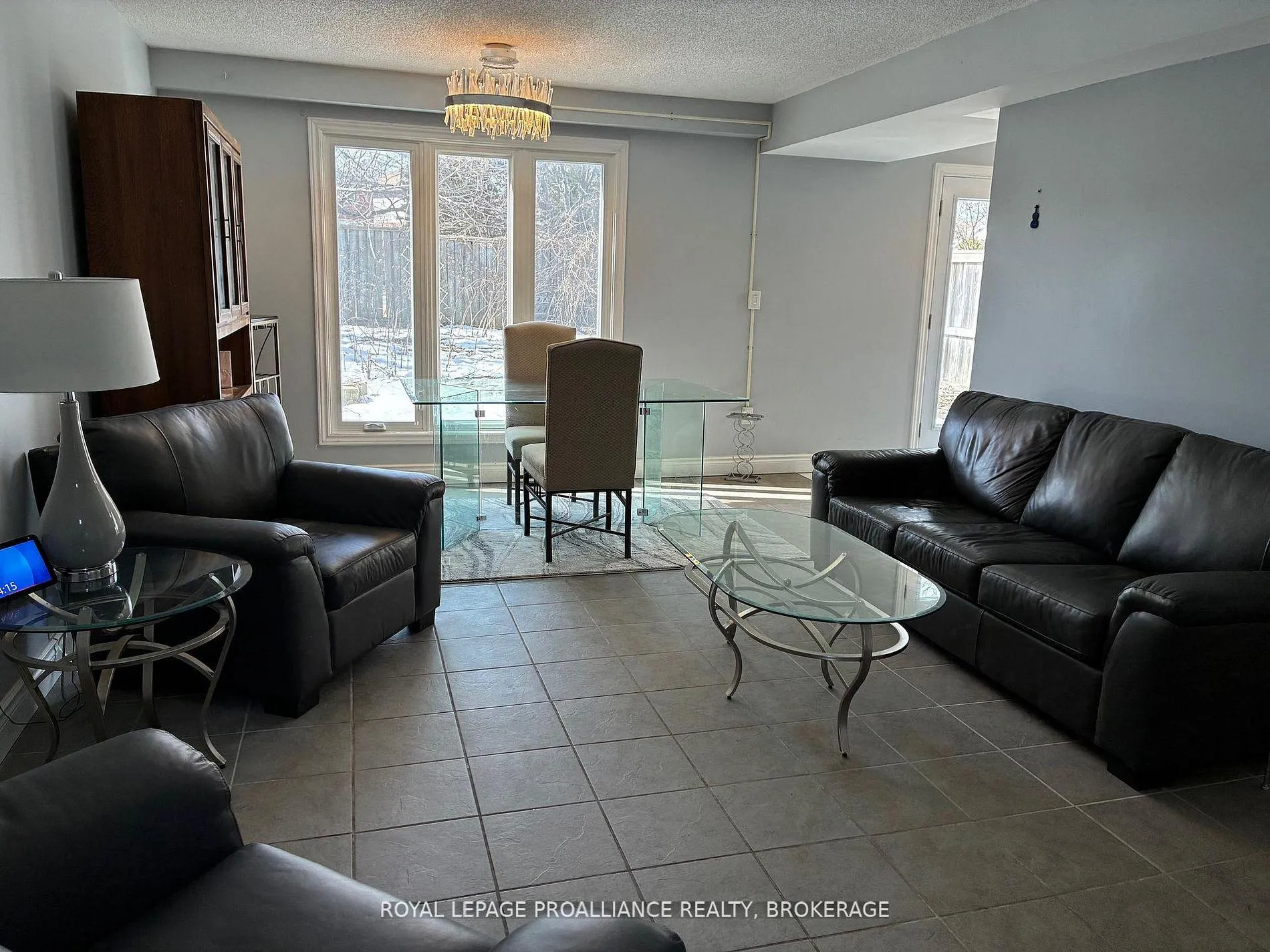 Photo 6 of 1059 Springfield Drive, Kingston, City Southwest — HOMEH