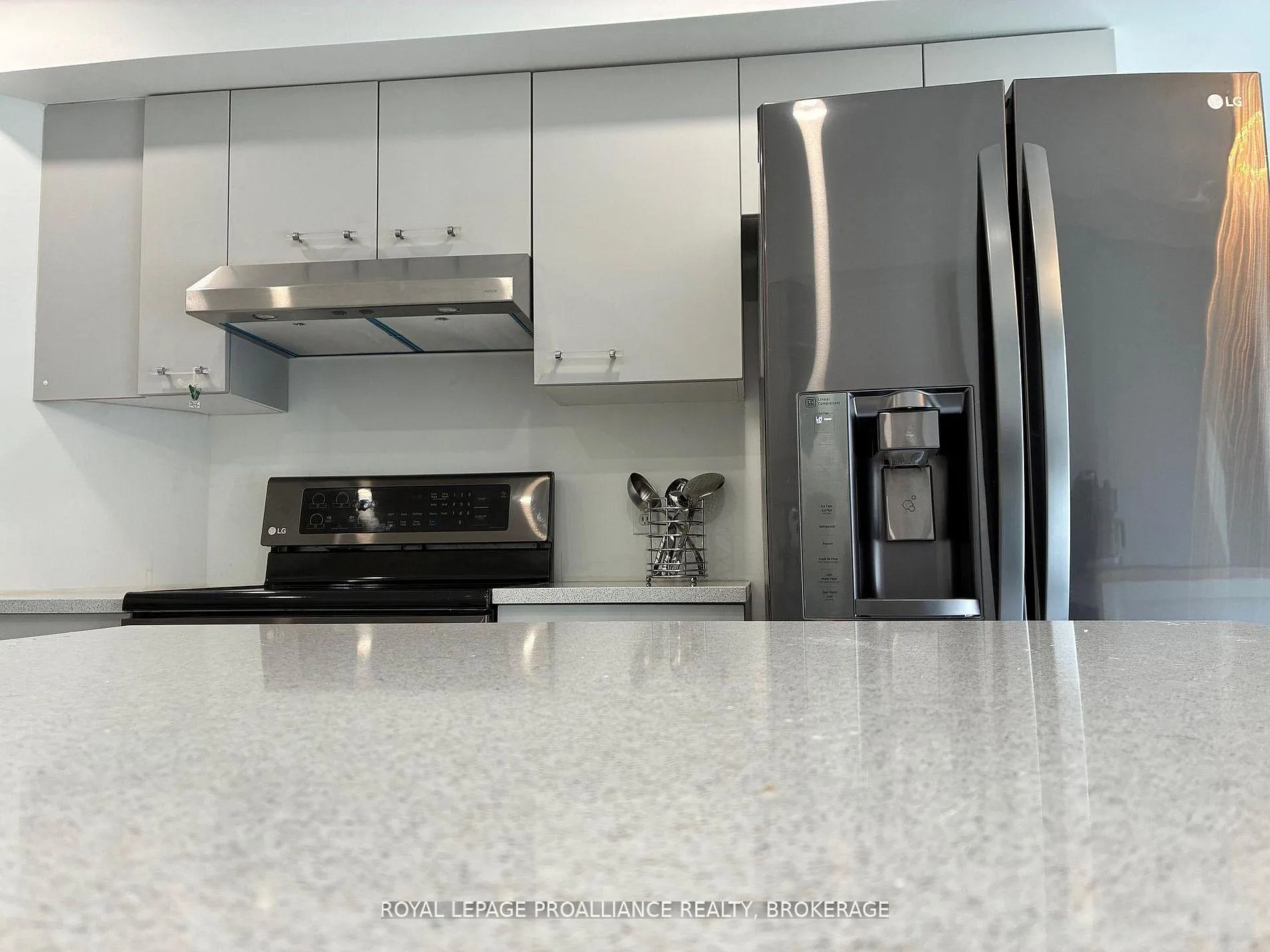 Photo 15 of 1059 Springfield Drive, Kingston, City Southwest — HOMEH