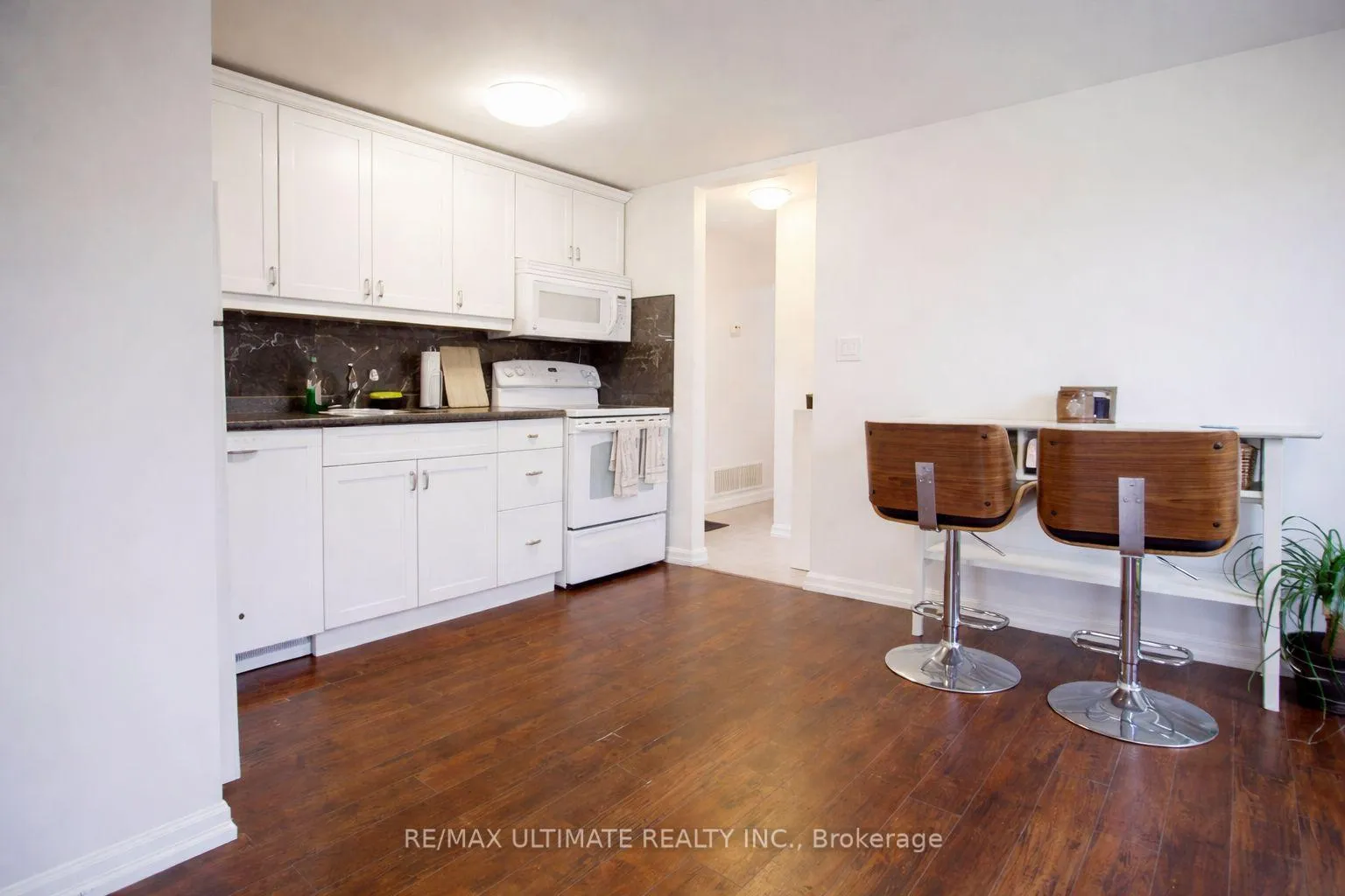 Photo 1 of Unit Upper, 9 Keywest Avenue, Toronto, Oakwood Village — HOMEH
