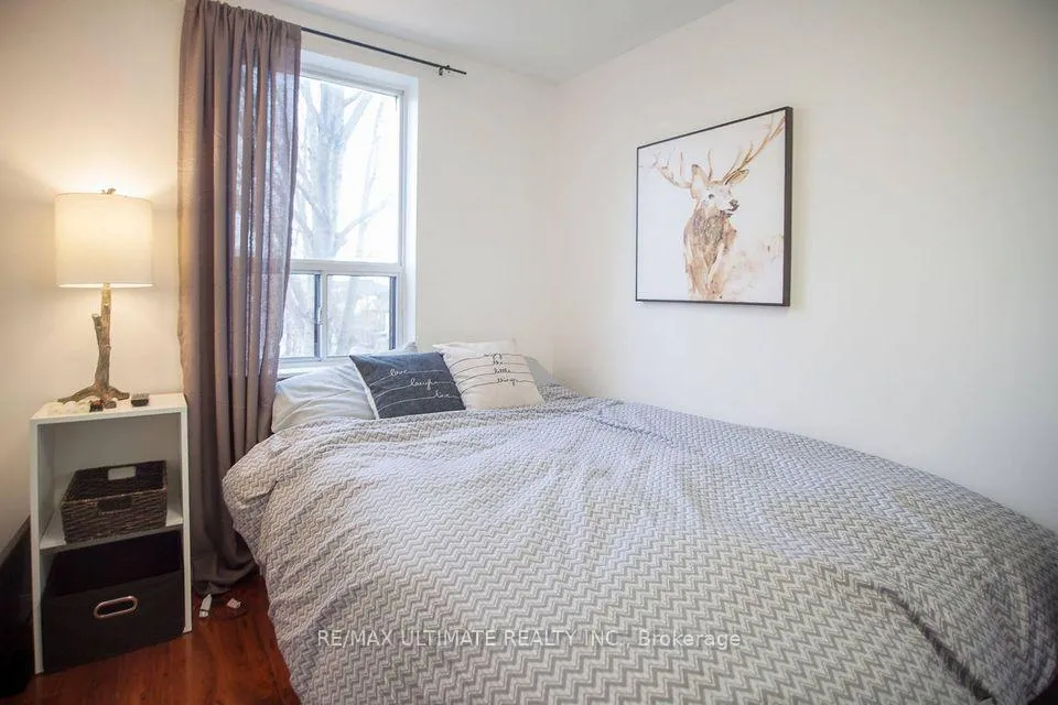 Photo 6 of Unit Upper, 9 Keywest Avenue, Toronto, Oakwood Village — HOMEH