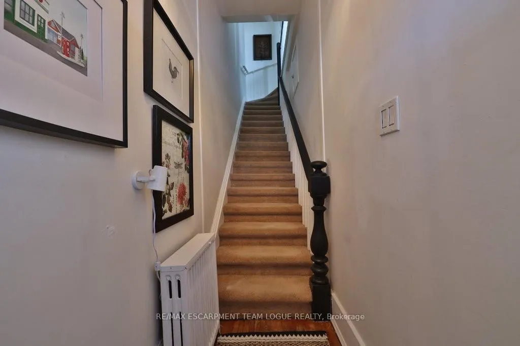Photo 4 of Unit B-UPPER, 12 Suffolk Street, Guelph, Downtown — HOMEH