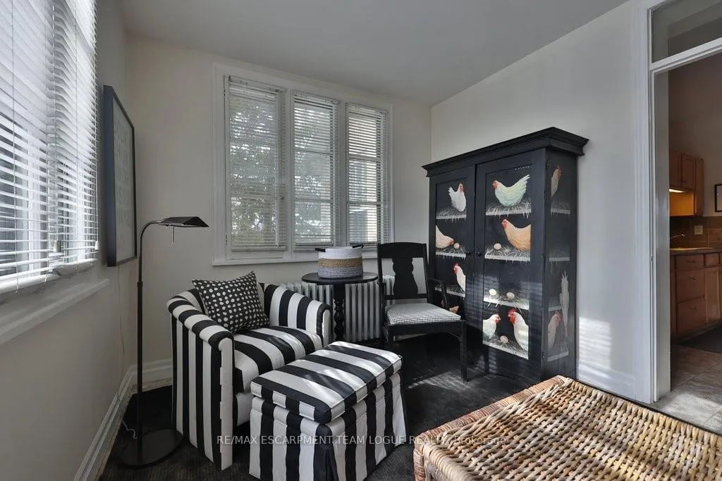 Photo 13 of Unit B-UPPER, 12 Suffolk Street, Guelph, Downtown — HOMEH