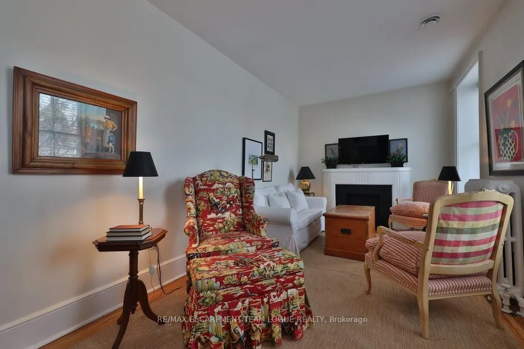 Photo 17 of Unit B-UPPER, 12 Suffolk Street, Guelph, Downtown — HOMEH