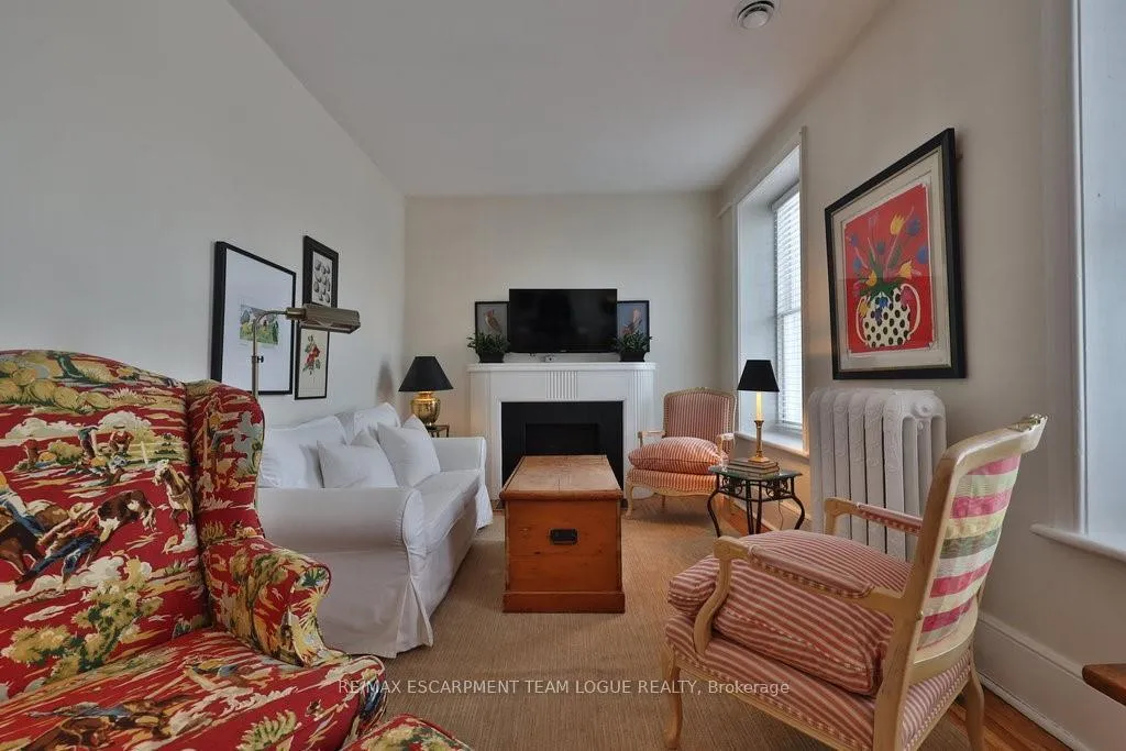 Photo 18 of Unit B-UPPER, 12 Suffolk Street, Guelph, Downtown — HOMEH