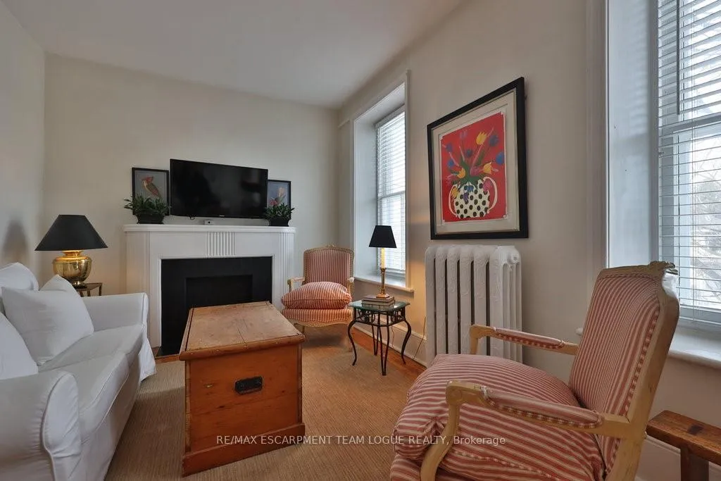 Photo 20 of Unit B-UPPER, 12 Suffolk Street, Guelph, Downtown — HOMEH