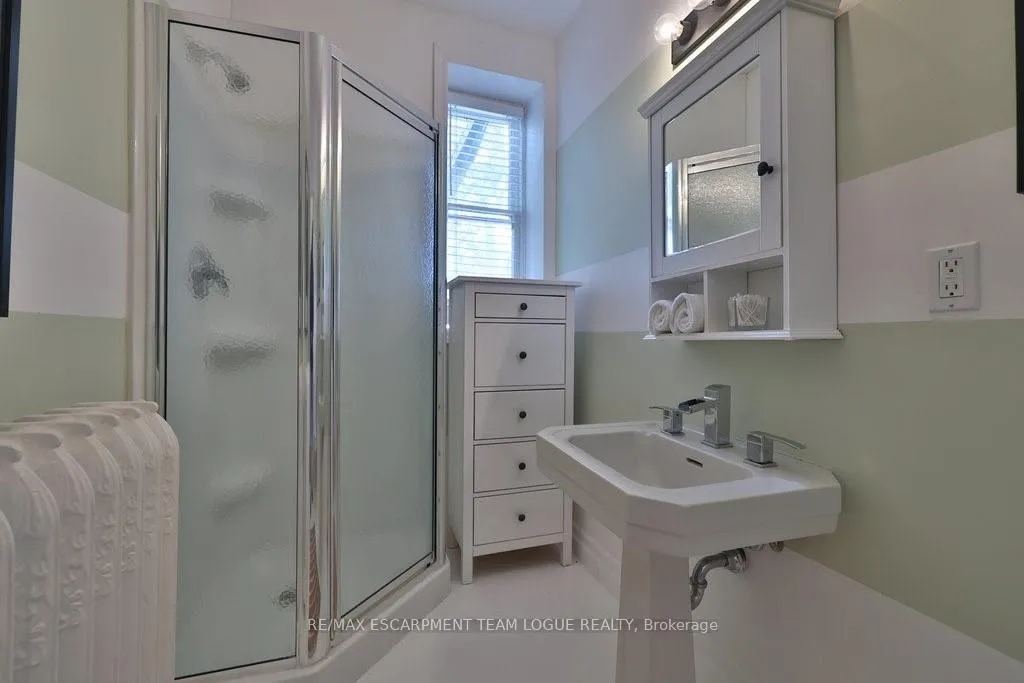 Photo 27 of Unit B-UPPER, 12 Suffolk Street, Guelph, Downtown — HOMEH
