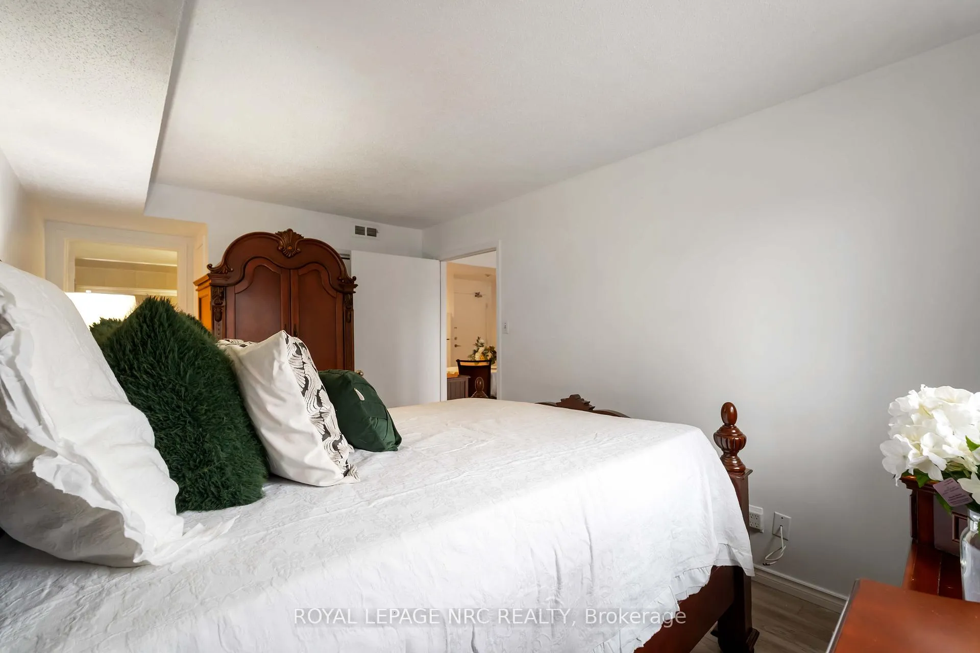 Photo 29 of Unit 219, 78 Roehampton Avenue, St. Catharines, Carlton/Bunting — HOMEH