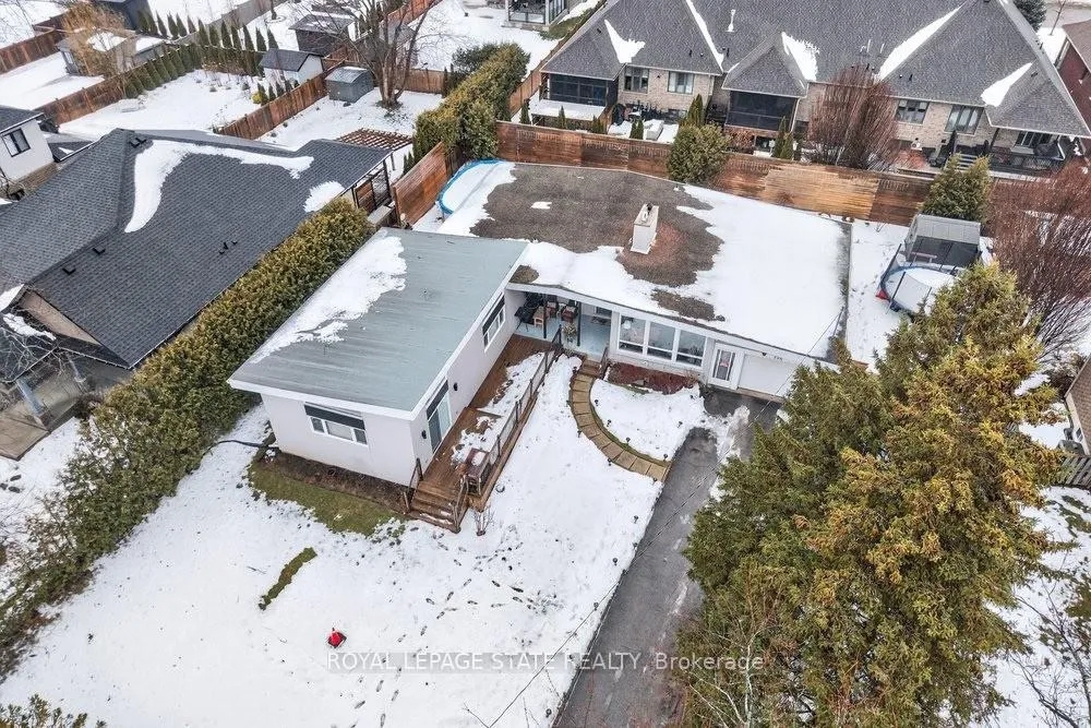 Photo 42 of 746 Quaker Road, Pelham, Fonthill — HOMEH