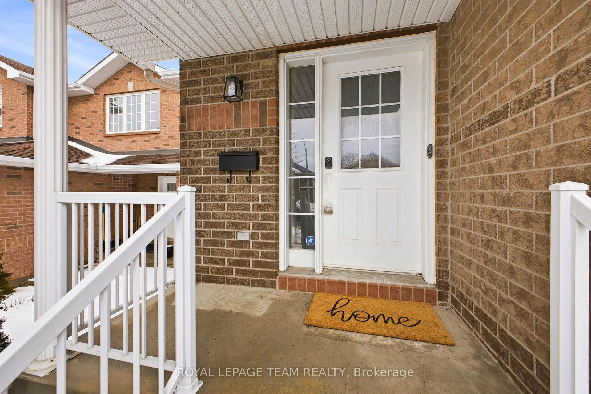 Photo 2 of 85 Splinter Crescent, Ottawa, Fairfield Heights — HOMEH