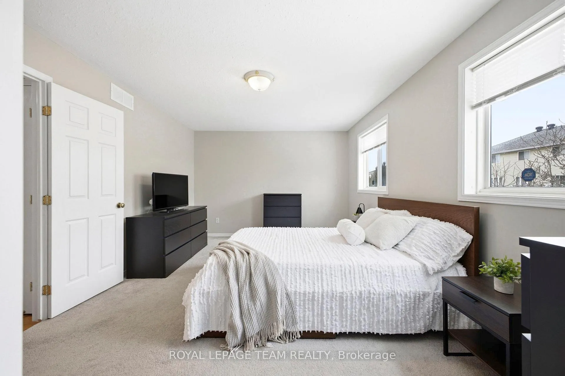 Photo 21 of 85 Splinter Crescent, Ottawa, Fairfield Heights — HOMEH