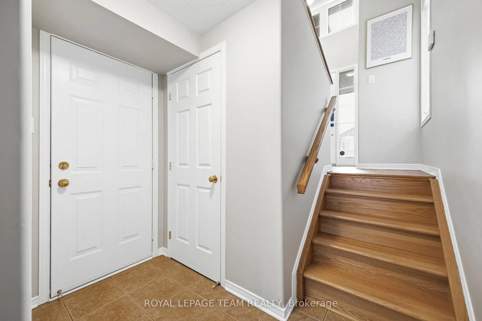 Photo 24 of 85 Splinter Crescent, Ottawa, Fairfield Heights — HOMEH