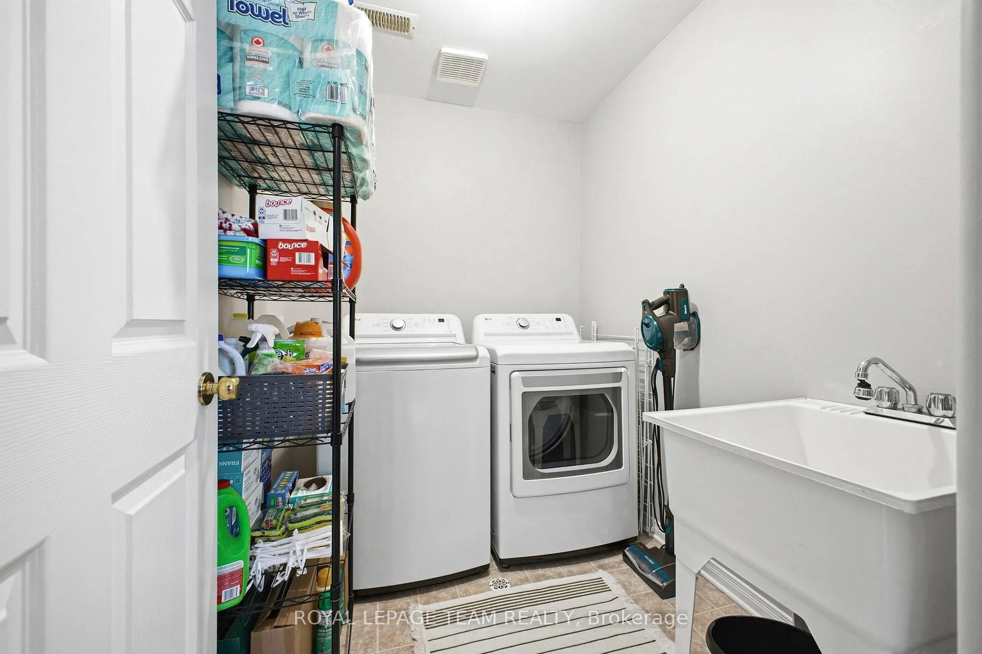 Photo 29 of 85 Splinter Crescent, Ottawa, Fairfield Heights — HOMEH