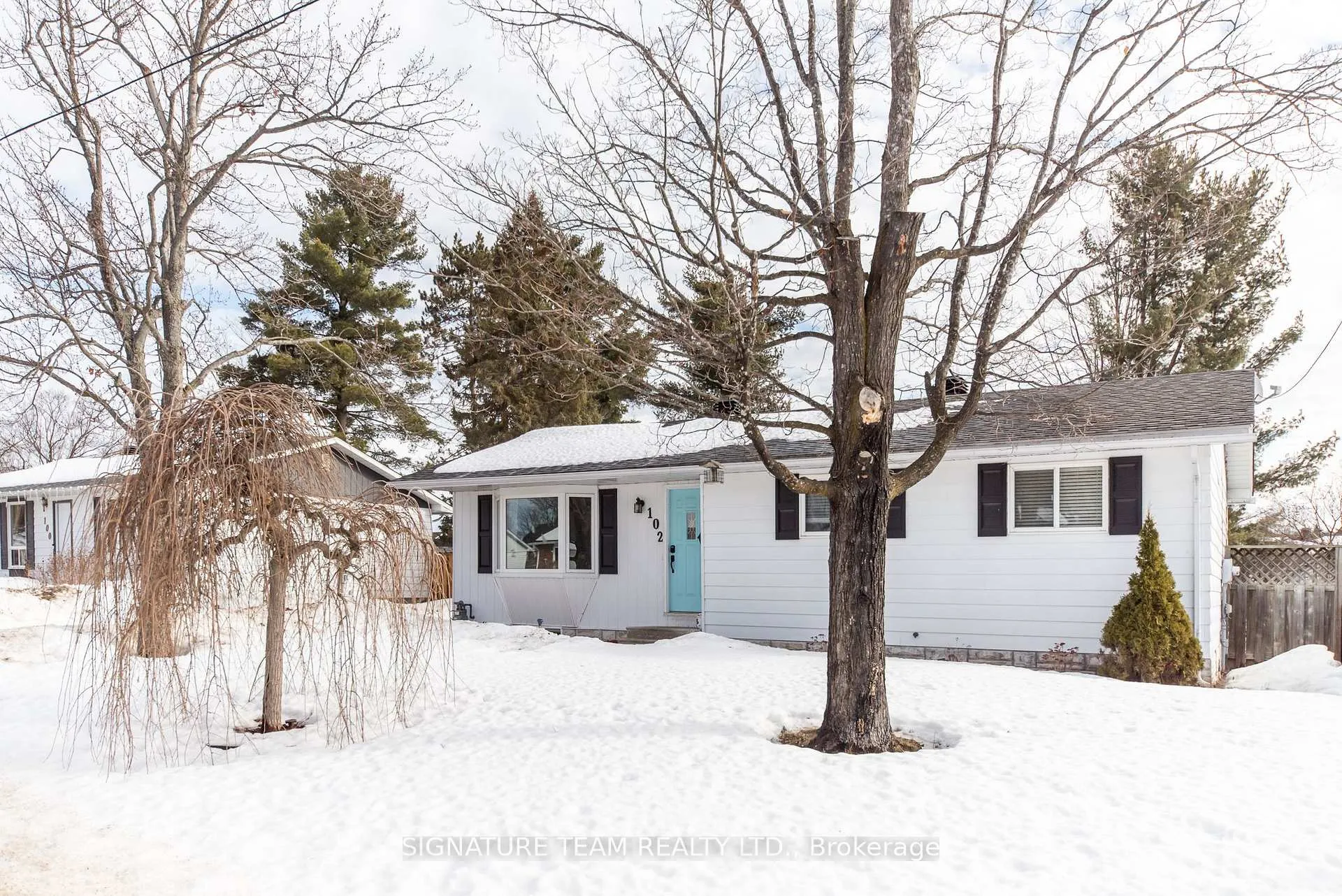 Photo 3 of 102 Hemlock Street, Petawawa — HOMEH