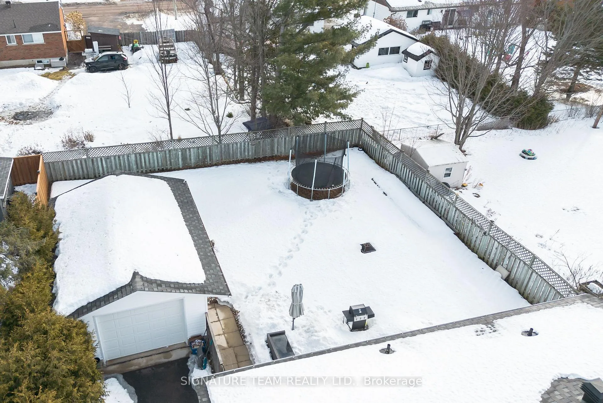 Photo 8 of 102 Hemlock Street, Petawawa — HOMEH