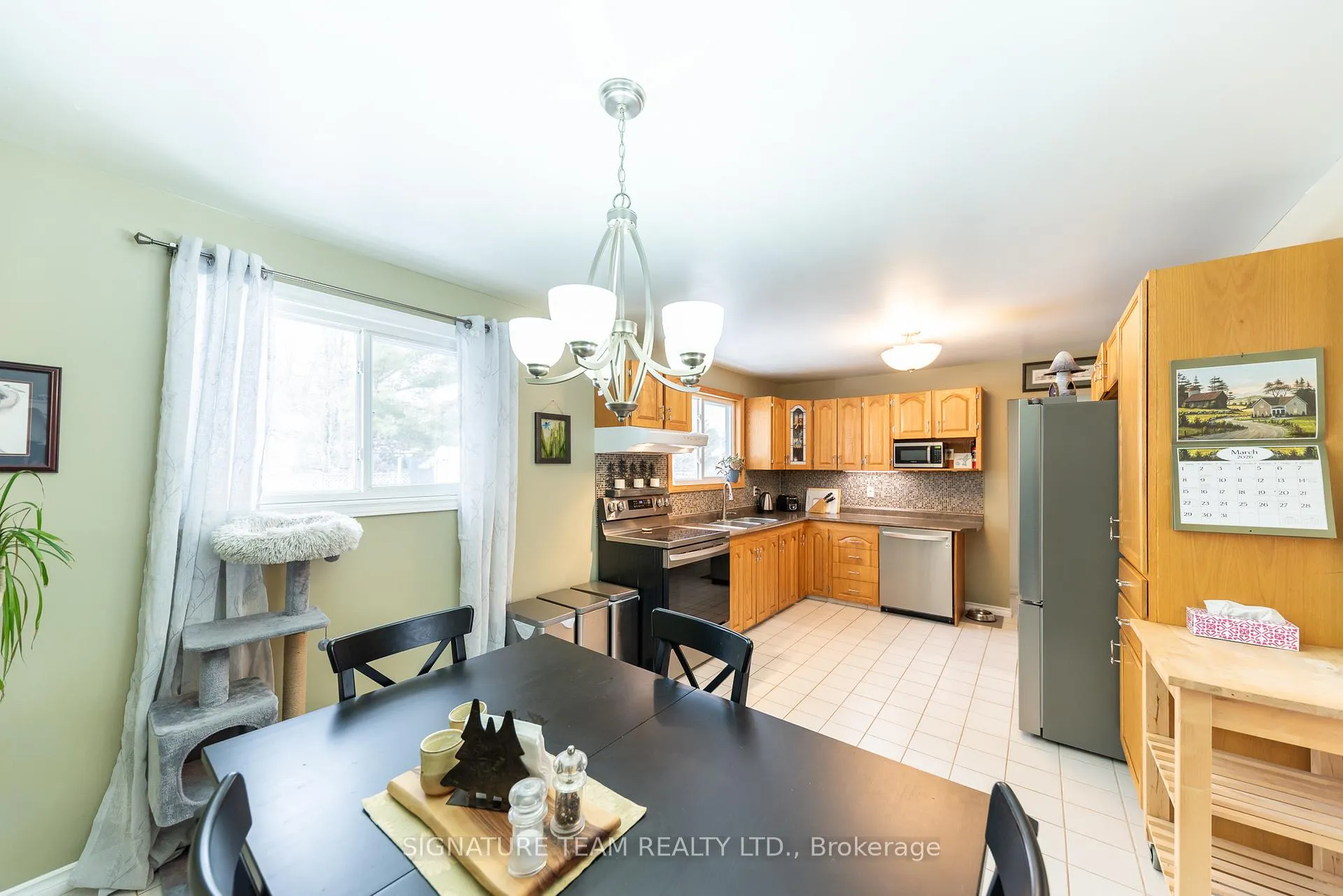 Photo 17 of 102 Hemlock Street, Petawawa — HOMEH