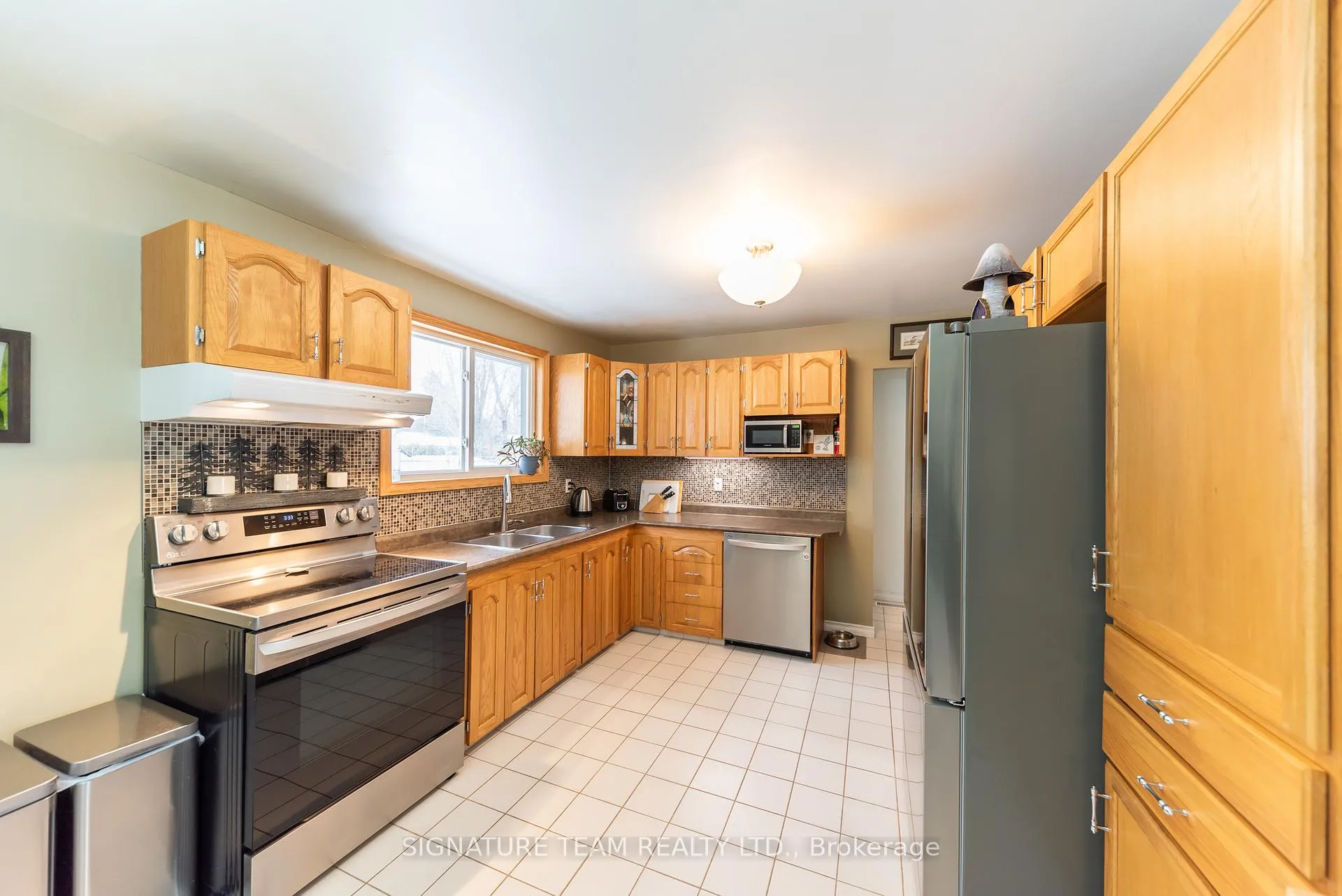 Photo 19 of 102 Hemlock Street, Petawawa — HOMEH