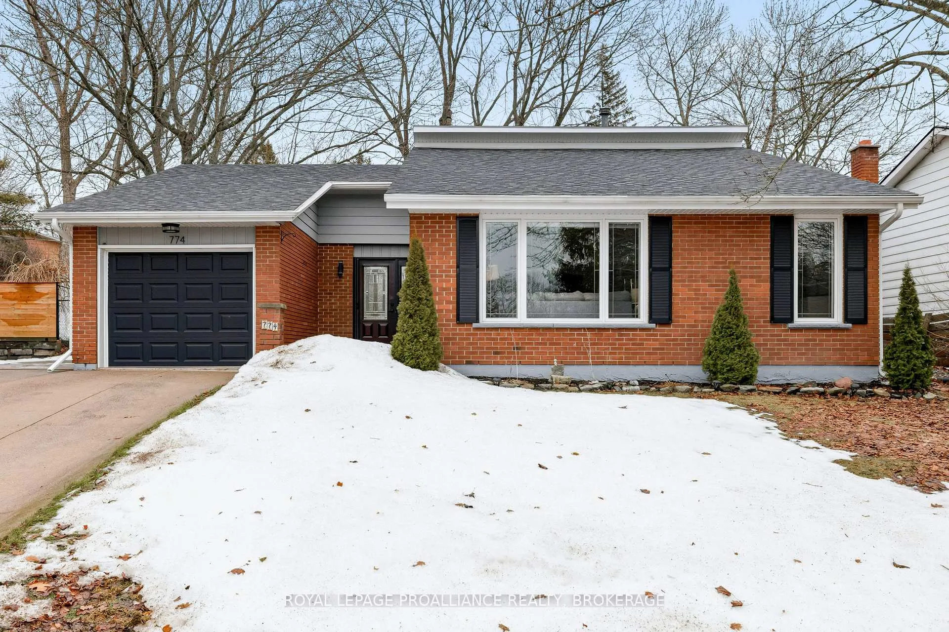 Photo 1 of 774 High Gate Park Drive, Kingston, South of Taylor-Kidd Blvd — HOMEH