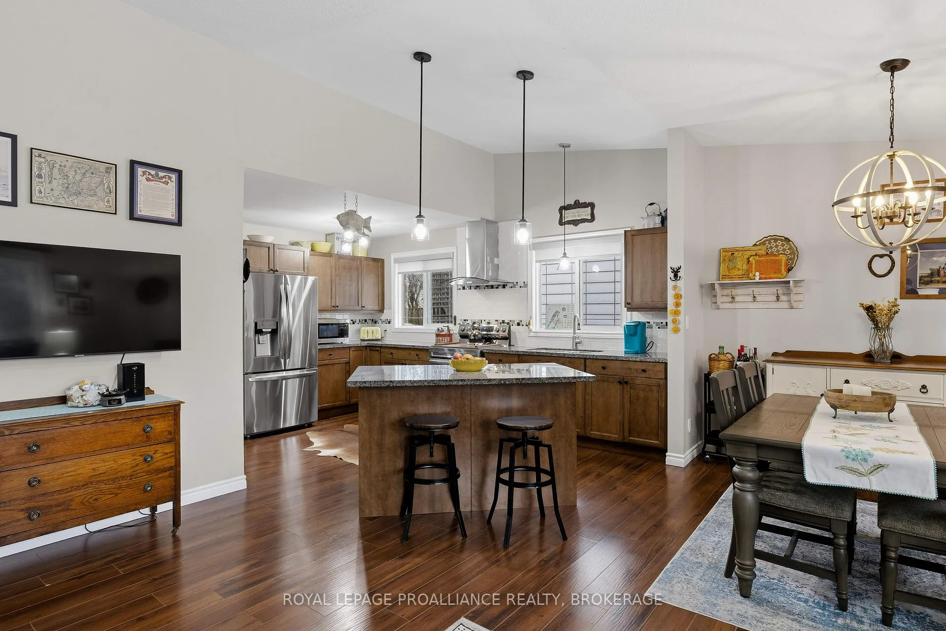Photo 14 of 774 High Gate Park Drive, Kingston, South of Taylor-Kidd Blvd — HOMEH