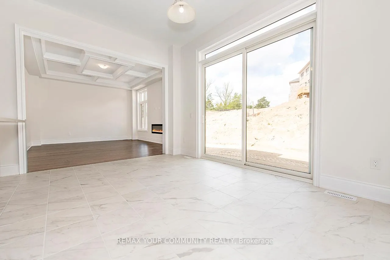 Photo 32 of 83 James Walker Avenue, Caledon, Caledon East — HOMEH