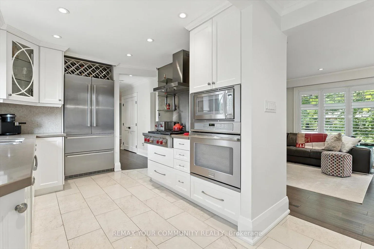Photo 14 of 165 Clearview Heights, King, King City — HOMEH