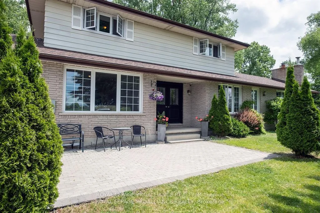 Photo 2 of 104 Bethany Road, Belleville, Thurlow Ward — HOMEH