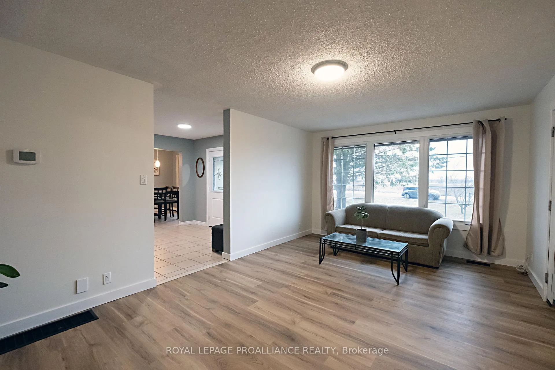 Photo 5 of 104 Bethany Road, Belleville, Thurlow Ward — HOMEH