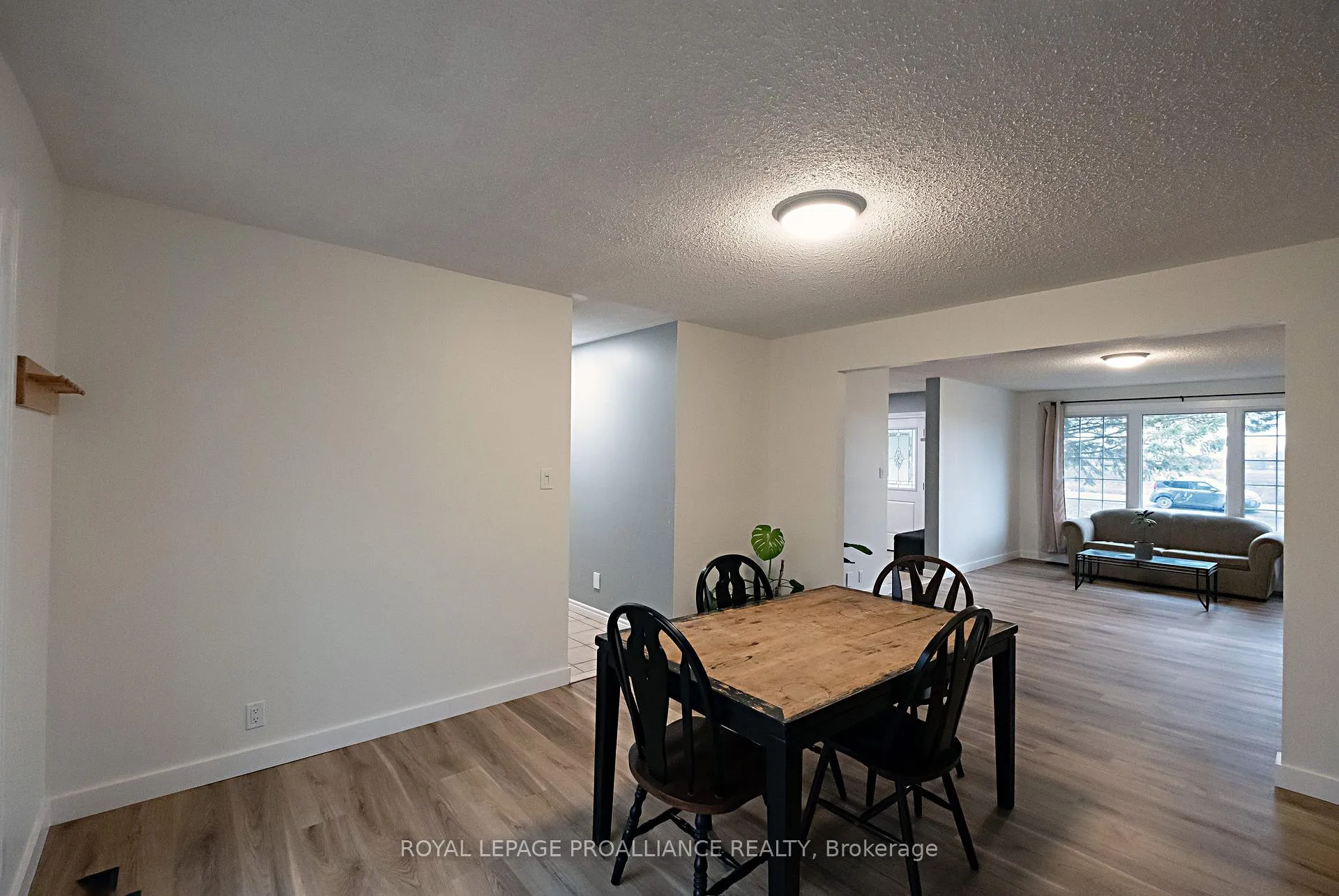 Photo 7 of 104 Bethany Road, Belleville, Thurlow Ward — HOMEH
