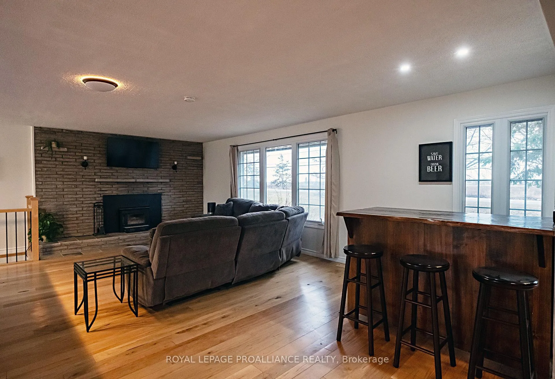 Photo 18 of 104 Bethany Road, Belleville, Thurlow Ward — HOMEH