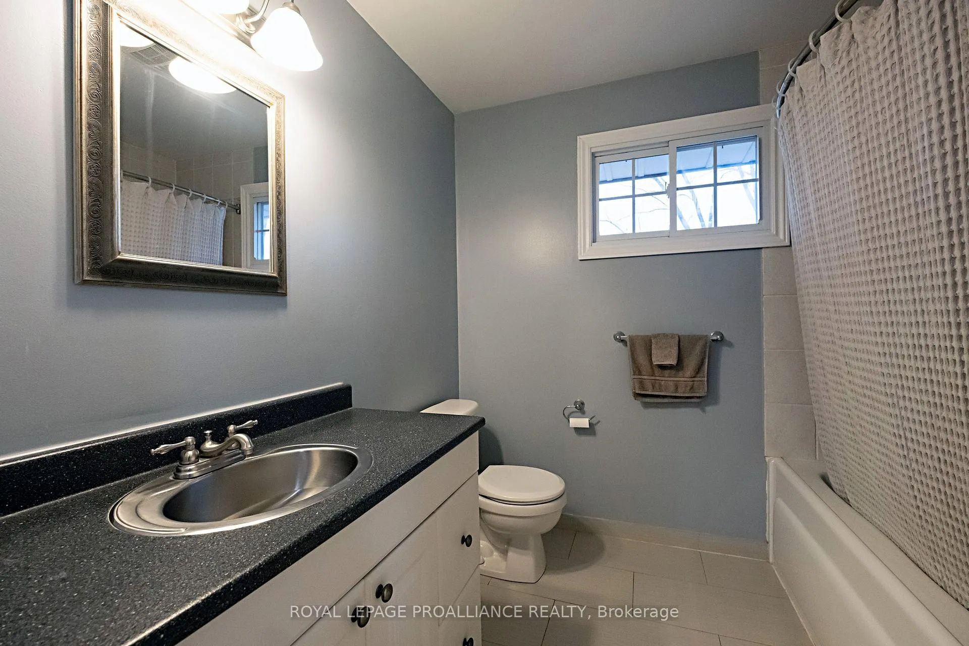 Photo 33 of 104 Bethany Road, Belleville, Thurlow Ward — HOMEH