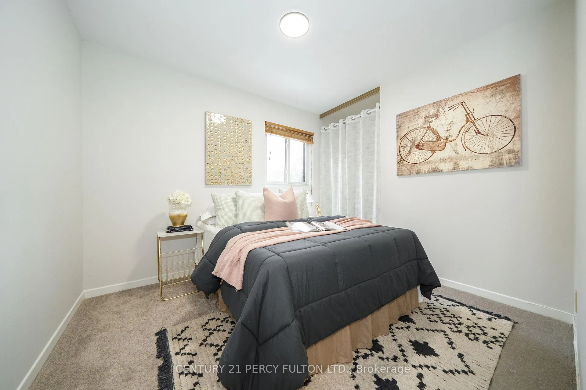 Photo 11 of 754 Edgewood Road, Pickering, Amberlea — HOMEH
