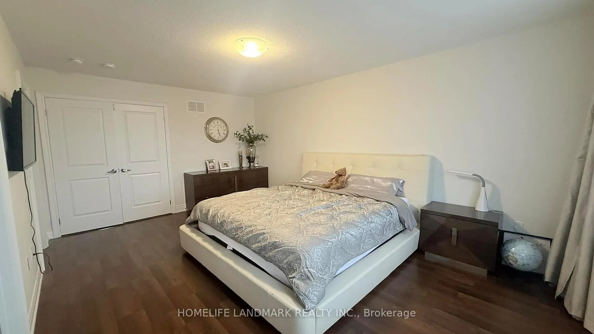 Photo 9 of 66 Haskins (Main & Upper) Crescent, Georgina, Keswick South — HOMEH
