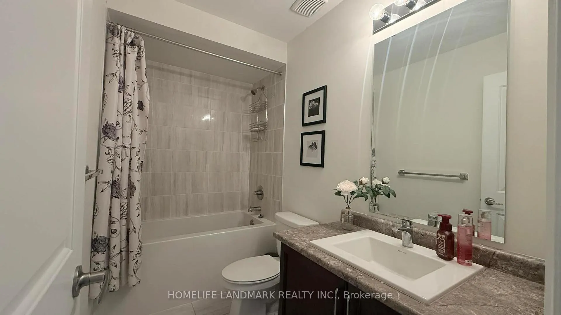 Photo 13 of 66 Haskins (Main & Upper) Crescent, Georgina, Keswick South — HOMEH