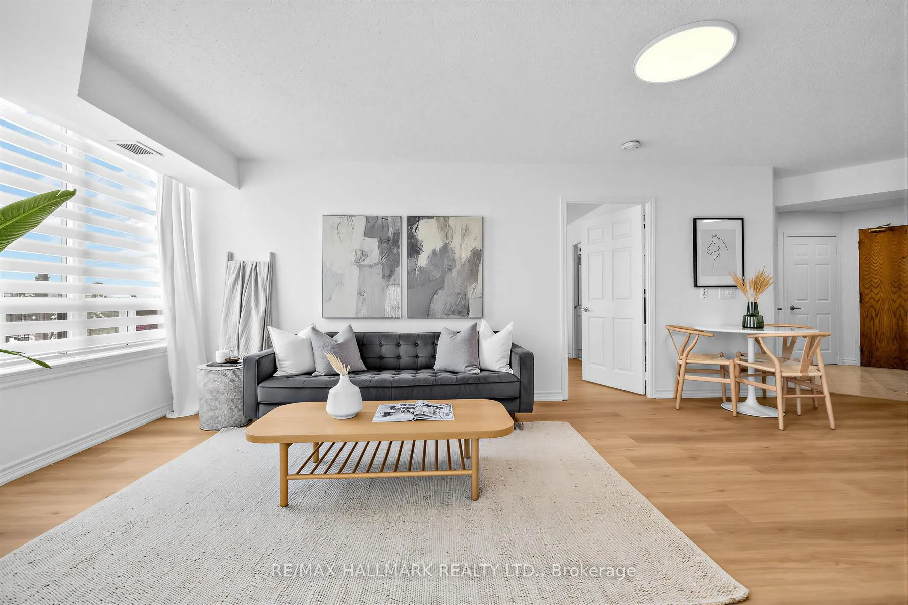 Photo 8 of Unit 211, 1730 Eglinton Avenue E, North York, Victoria Village — HOMEH