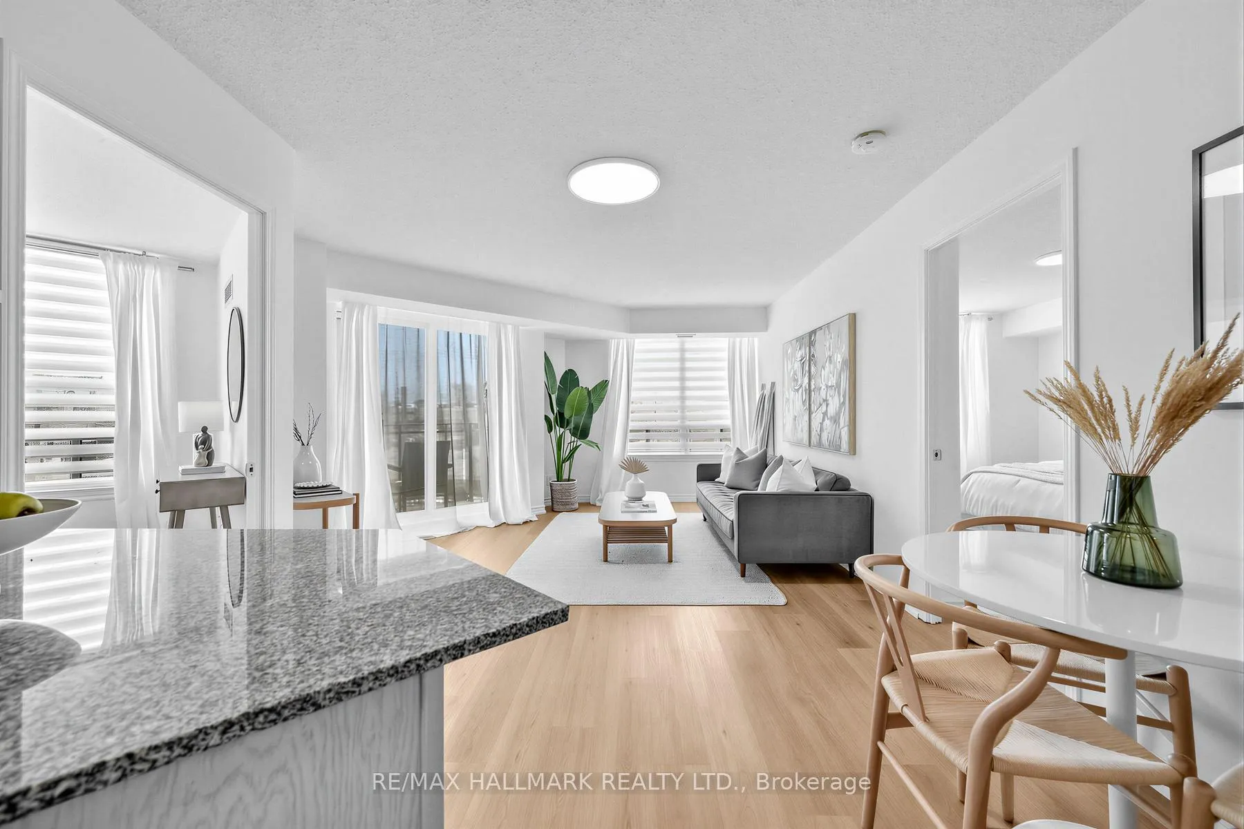 Photo 13 of Unit 211, 1730 Eglinton Avenue E, North York, Victoria Village — HOMEH