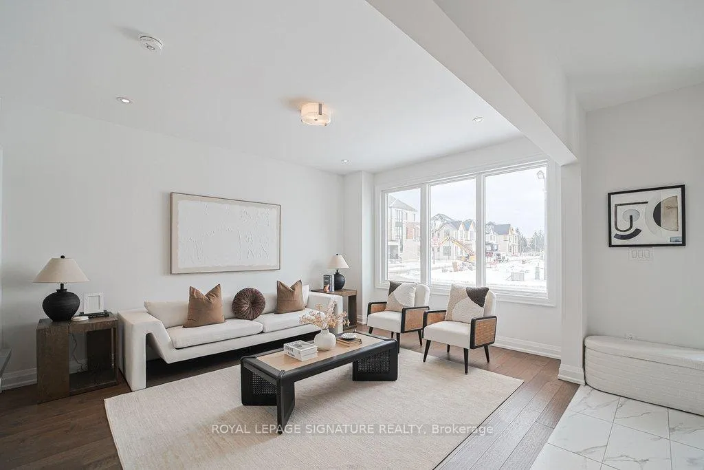 Photo 6 of 448 York Downs Boulevard, Markham, Cachet — HOMEH