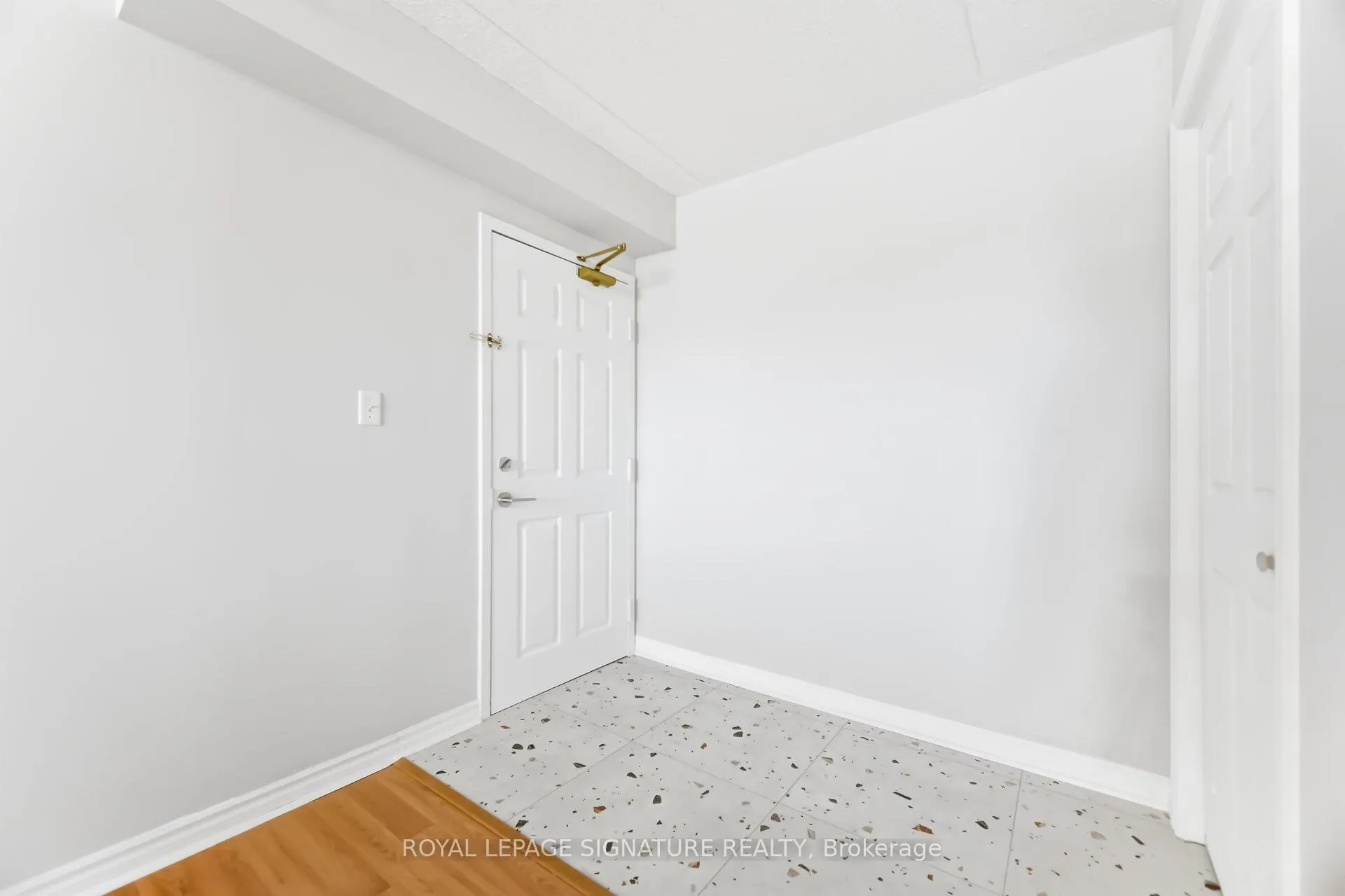 Photo 3 of Unit 207, 1479 Maple Avenue, Milton, Dempsey — HOMEH