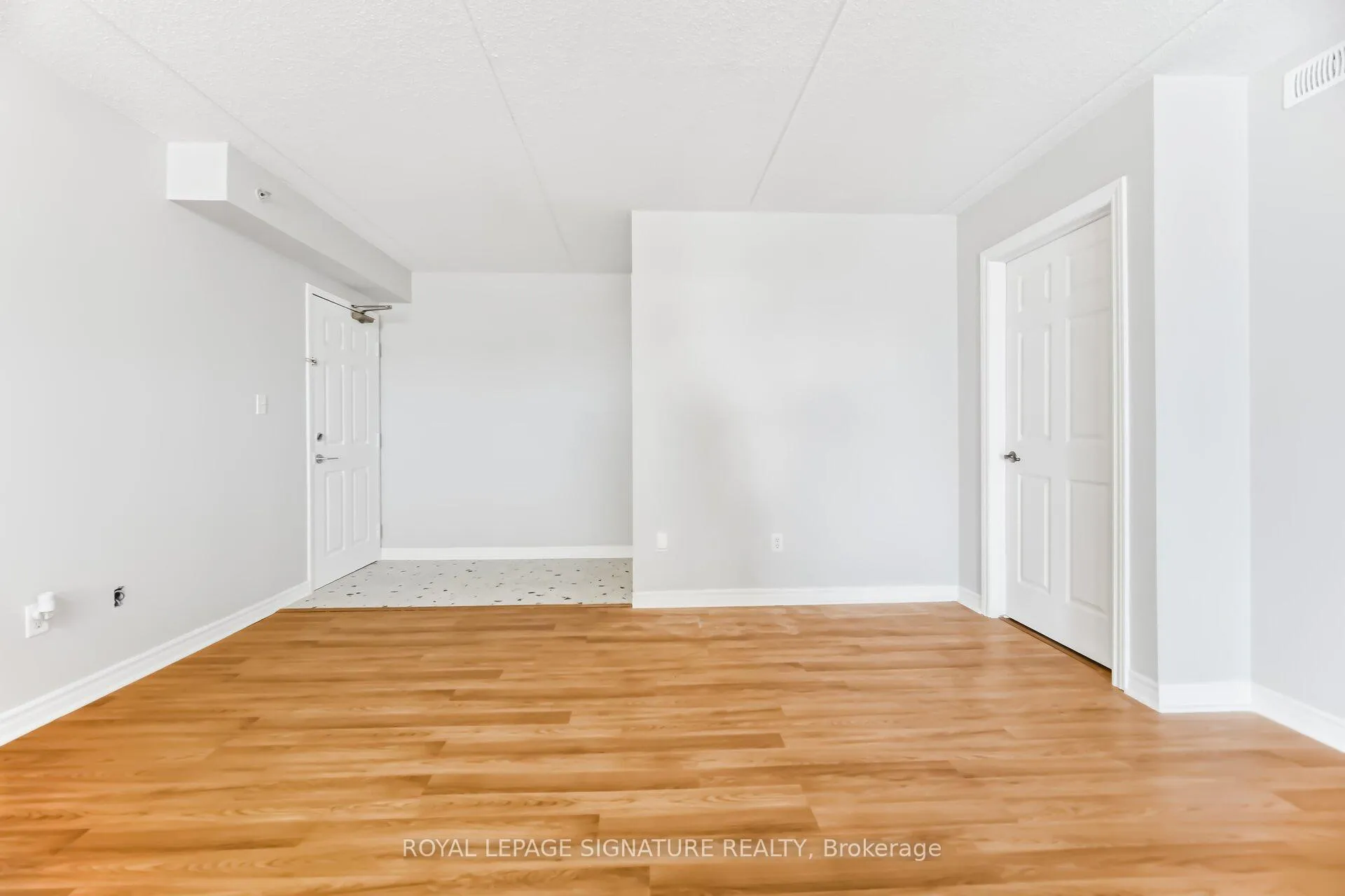 Photo 6 of Unit 207, 1479 Maple Avenue, Milton, Dempsey — HOMEH