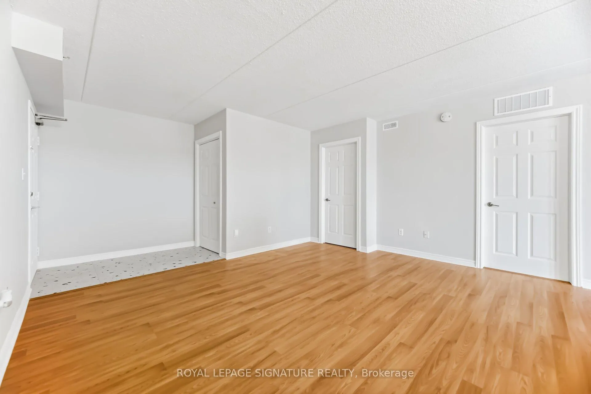 Photo 9 of Unit 207, 1479 Maple Avenue, Milton, Dempsey — HOMEH