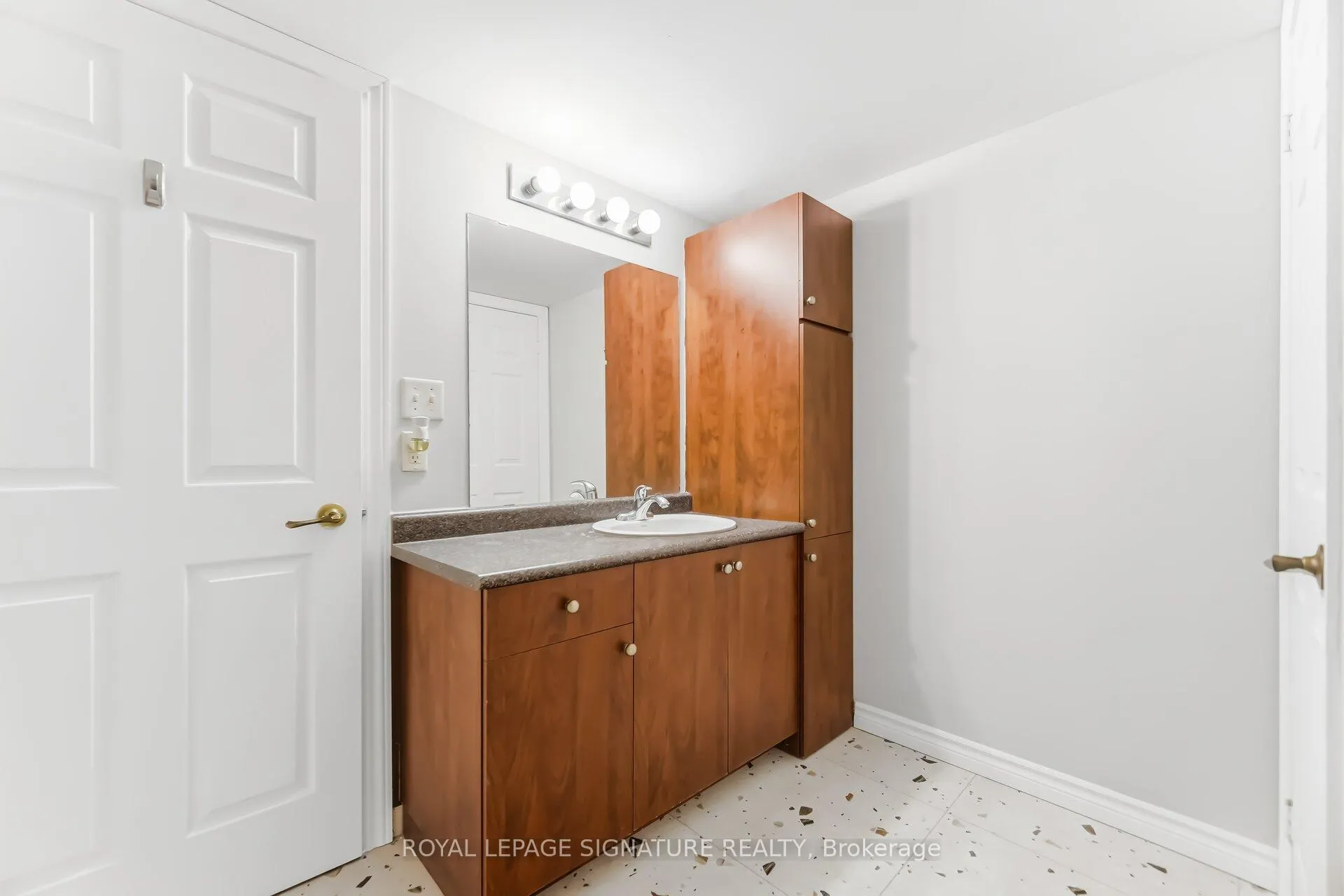 Photo 29 of Unit 207, 1479 Maple Avenue, Milton, Dempsey — HOMEH