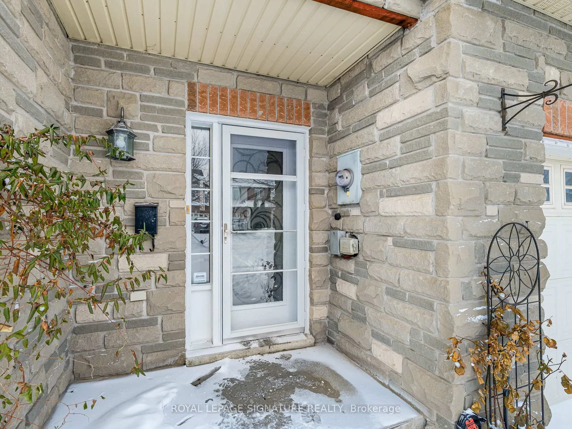 Photo 2 of 75 Olivia Place, Hamilton, Meadowlands — HOMEH