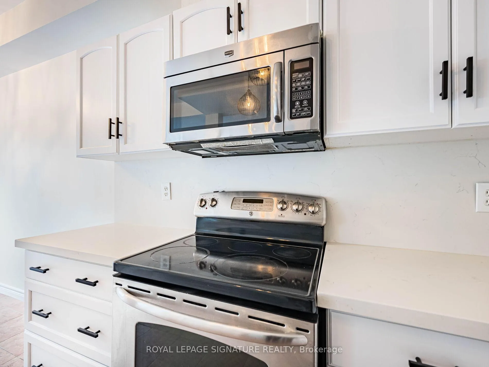 Photo 20 of 75 Olivia Place, Hamilton, Meadowlands — HOMEH