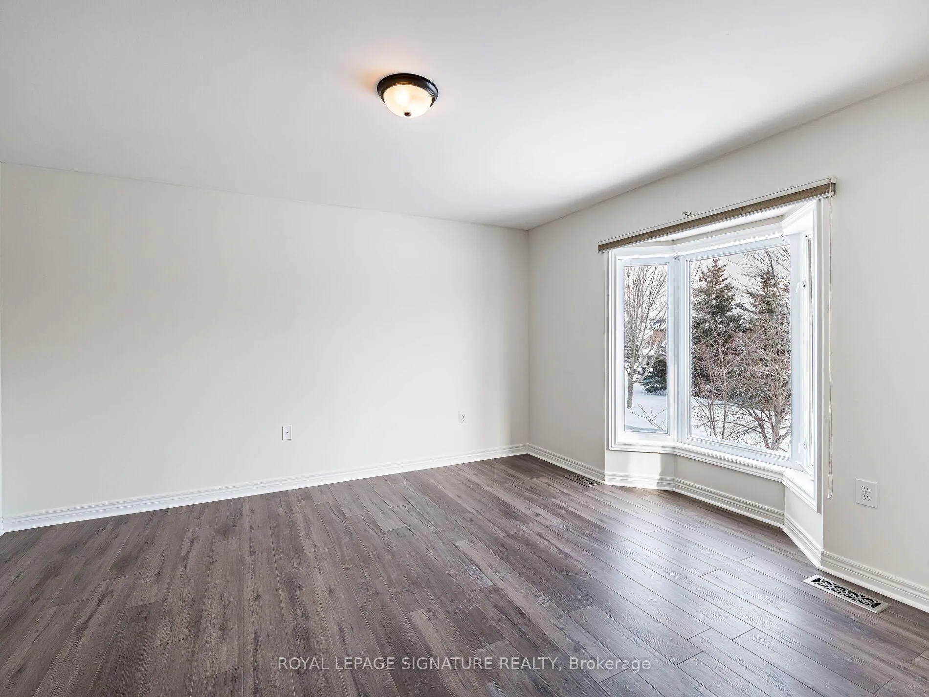 Photo 24 of 75 Olivia Place, Hamilton, Meadowlands — HOMEH