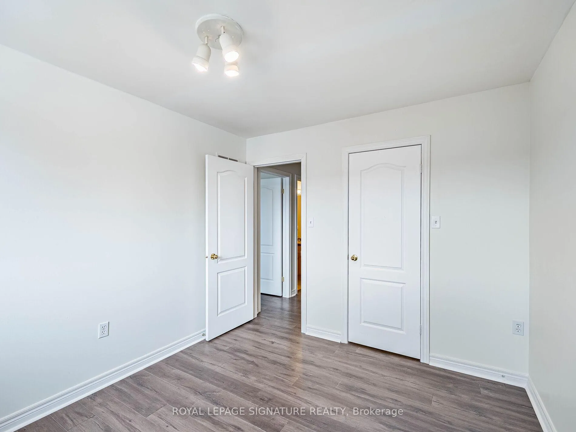 Photo 33 of 75 Olivia Place, Hamilton, Meadowlands — HOMEH