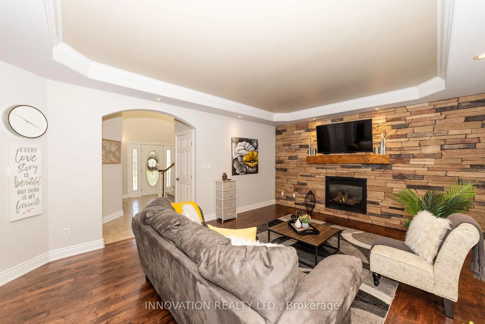 Photo 9 of 122 Country Meadow Drive S, Ottawa, Huntley Ward (North West) — HOMEH